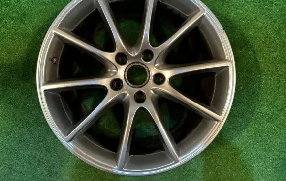 Porsche Cayenne (9Y0 9Y3) R20 alloy rim 