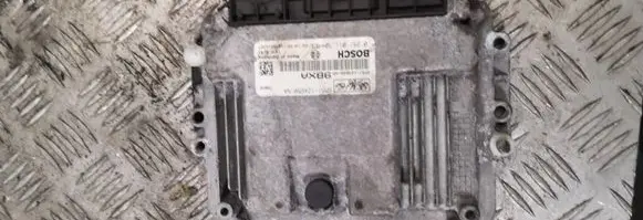 Ford Focus Engine control unit/module 6m5112a650na