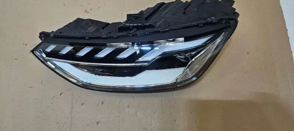 Audi A4 S4 B9 Headlight/headlamp 8W0941033D