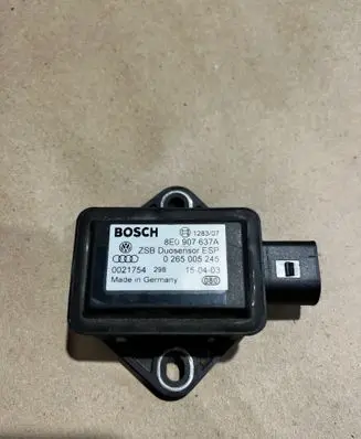 Volkswagen Golf V ESP acceleration yaw rate sensor 8E0907637A 0265005245 9031754