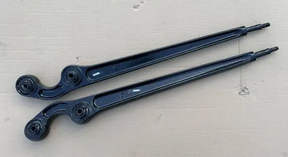 Mitsubishi Pajero Rear control arm MB584044