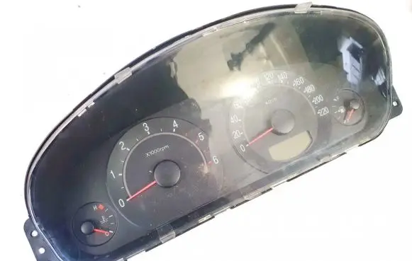 Hyundai Trajet Speedometer (instrument cluster) 940133a000 94013-3a000