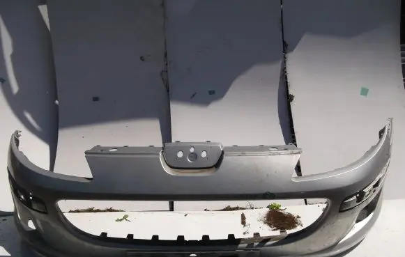 Peugeot 407 Front bumper