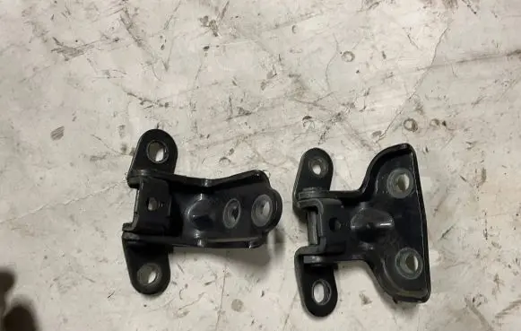 Hyundai i30 Rear door hinge set 