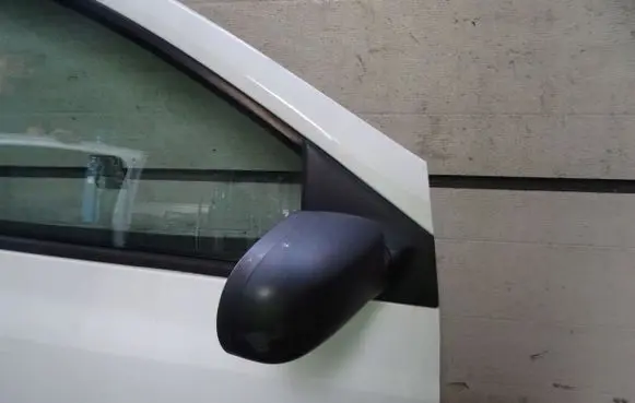 Renault Clio III Manual wing mirror 