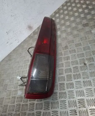 Nissan X-Trail T30 Rear/tail lights B46L