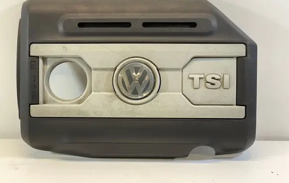 Volkswagen PASSAT CC Engine cover (trim) 06J103925AQ