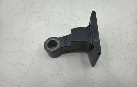 BMW 3 G20 G21 Rear door lower hinge A047058