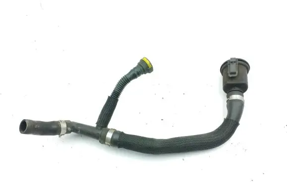 Peugeot 508 Oil fill pipe 