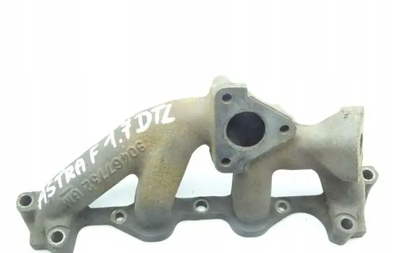 Opel Astra F Exhaust manifold 90467732