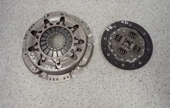 Nissan Micra Clutch pressure plate 
