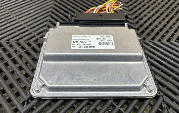 Audi Q5 SQ5 FY Gearbox control unit/module 8W0907163