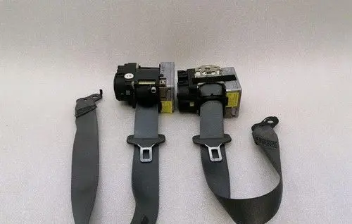 Mercedes-Benz SL R230 Front seatbelt buckle A2308600485
