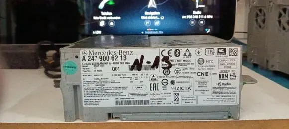 Mercedes-Benz B W247 Radio/CD/DVD/GPS head unit A2479006213