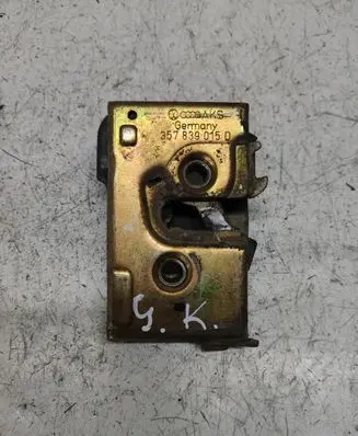 Volkswagen PASSAT B4 Rear door lock