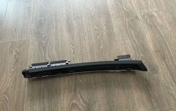 Peugeot 308 Dashboard air vent grill cover trim 9836147380
