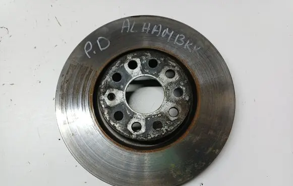 Seat Alhambra (Mk2) Front brake disc