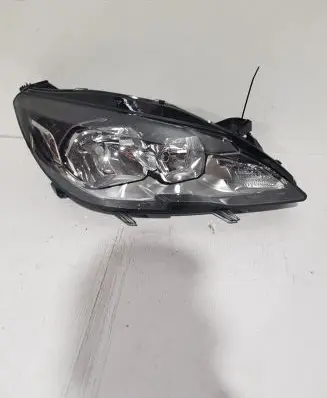 Peugeot 308 Headlight/headlamp 96775229