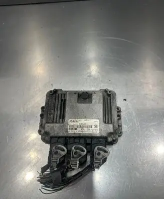 Ford C-MAX I Engine control unit/module 6M5112A650CF 0281012489