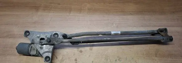 Volvo V50 Front wiper linkage and motor 30699342 3397020756 0390241924