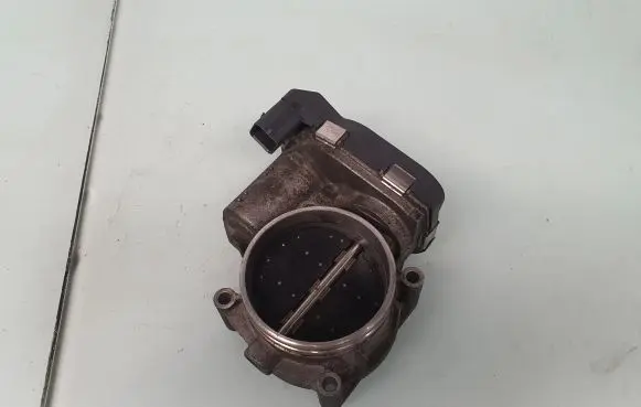 BMW 5 E60 E61 Throttle valve 7556118 13547556118