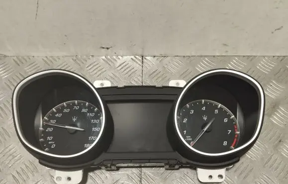 Maserati Levante Speedometer (instrument cluster) 670105579