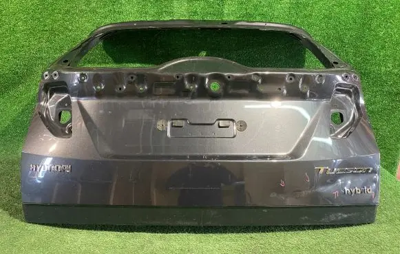 Tailgate/trunk/boot lid