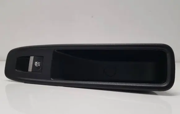 Renault Arkana Electric window control switch 254201060R D20231JL000
