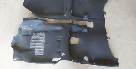 Toyota Yaris Interior carpet 585100D660