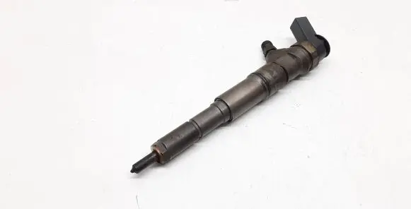 BMW 5 E60 E61 Fuel injector 7794652 0445110212