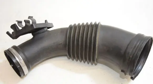 Audi A5 Sportback 8TA Air intake duct part 059129627L 059129615F