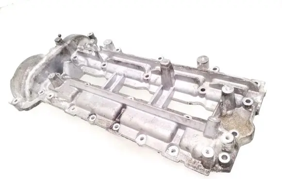 Mercedes-Benz CLS C218 X218 Rocker cam cover A6420101230