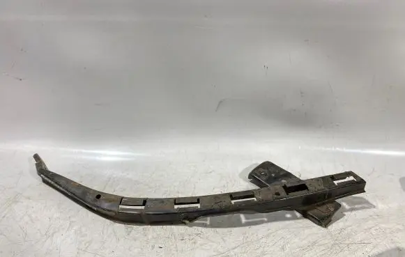 Honda Accord Headlight/headlamp mounting bracket