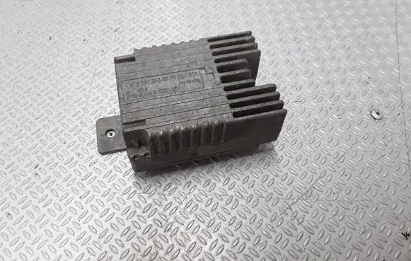 Mercedes-Benz A W168 Coolant fan relay A0275458032