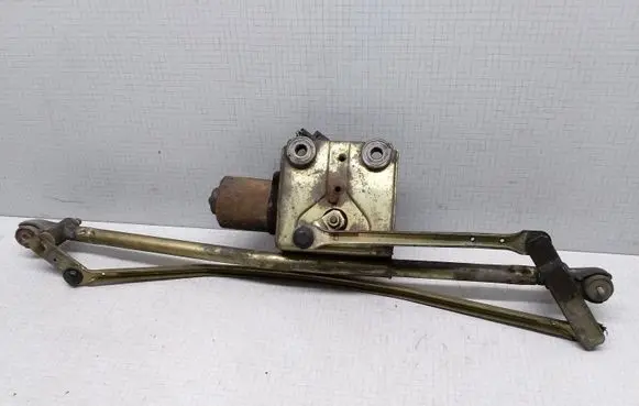 Saab 9-5 Front wiper linkage 