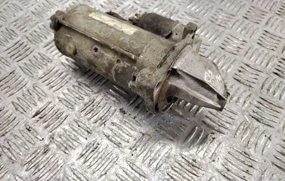 Mercedes-Benz C W203 Starter motor 0051511301 D7R43 19F2F0205B0