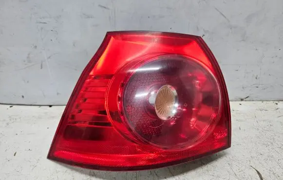 Volkswagen Golf V Rear/tail lights 1K6945095E 284901