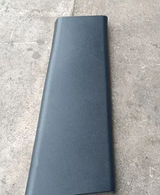 Land Rover Range Rover Sport L320 (B) pillar trim (bottom) 632240041