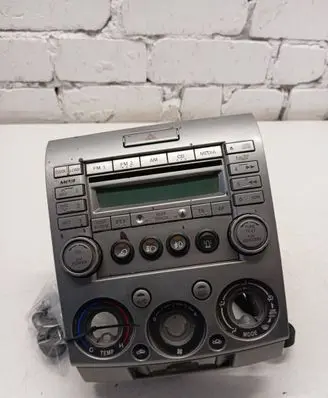 Ford Ranger Radio/CD/DVD/GPS head unit UW1B66DSXD 704652 CQEM8870TAA