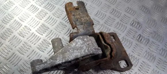 Ford Ka Engine mount bracket 97KB6A025AG 97KB-6A025-AG
