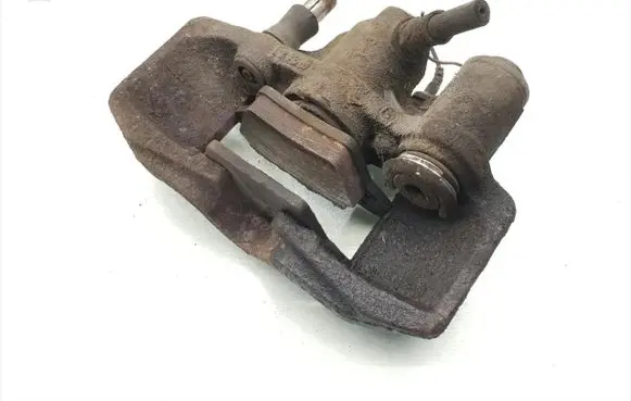 Mercedes-Benz Vito Viano W639 Rear brake caliper