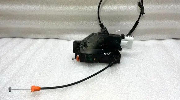 Citroen C4 I Picasso Rear door lock 9138J9 24099158
