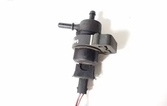 Mercedes-Benz R W251 Turbo solenoid valve A2124702793