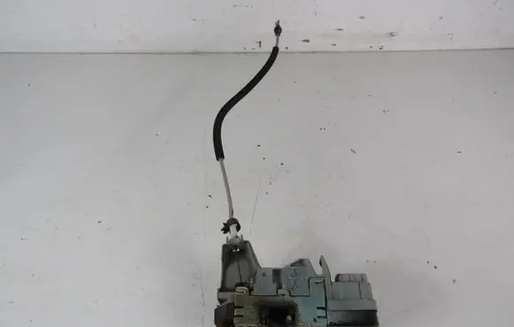 Peugeot 307 Rear door lock 