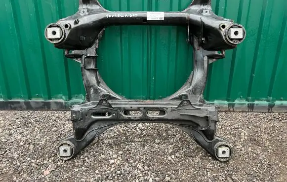 Volkswagen Touareg II Front subframe 7P0400025 7L0499314C