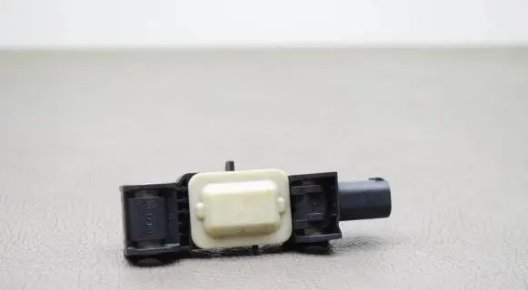 Chrysler 300 - 300C Airbag deployment crash/impact sensor 04896173AA