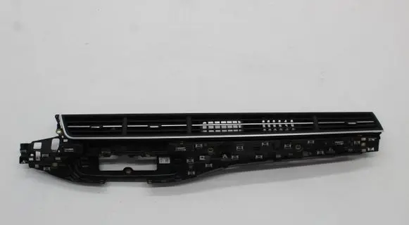 Audi Q7 4M Dash center air vent grill 4M1820902AS