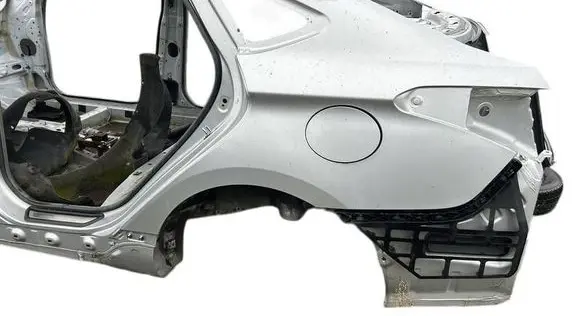 Hyundai i40 Side car body part 