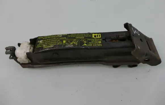 Volkswagen Golf III Lift Jack 1H0011031