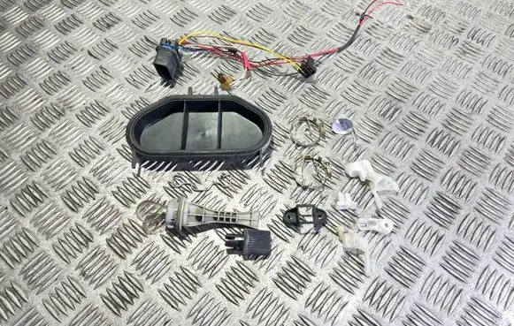 Ford Galaxy Headlight part 1305239169 82072030